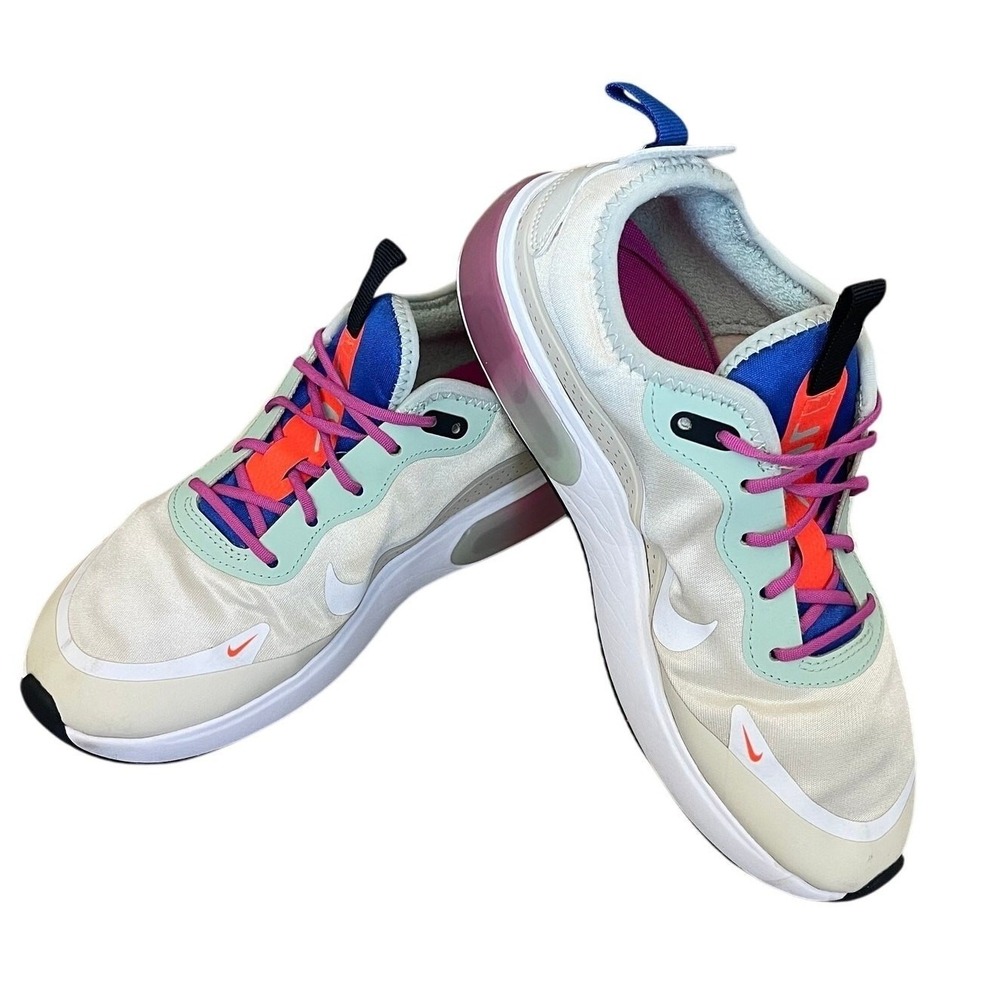 Nike Air Max Dia Womens 7.5 Beige Gray Athletic Sneakers Running Training Shoes